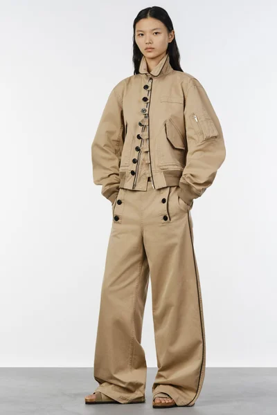 Look 8